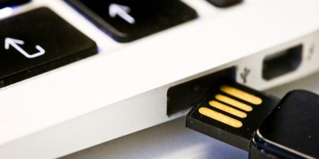 Как настроить компьютер на безопасное выдёргивание флешки или винчестера