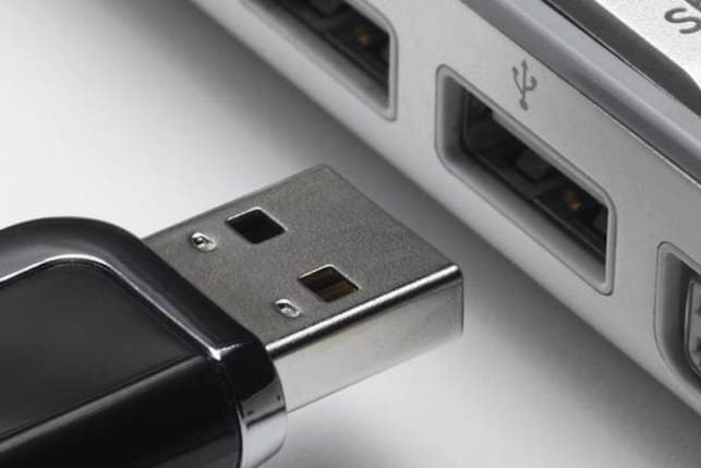 Как настроить Windows, чтобы извлекать USB-флешки и накопители без использования «Безопасного извлечения»