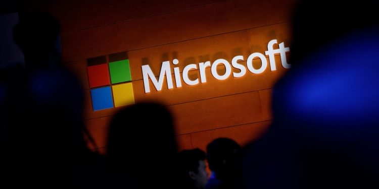 Microsoft сообщила о взломе своих сервисов электронной почты