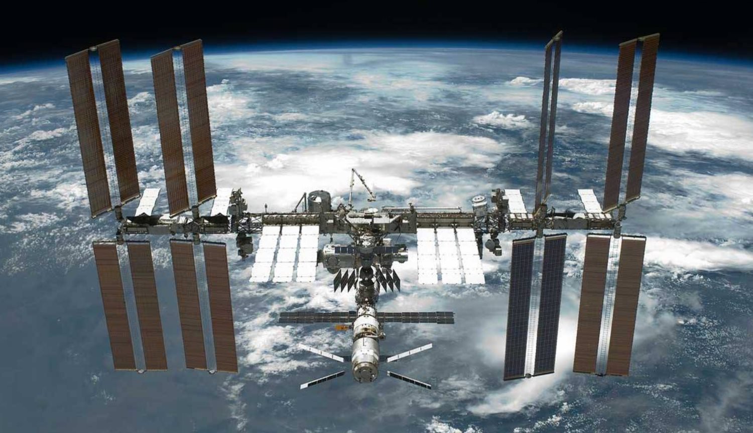 Международная космическая станция 