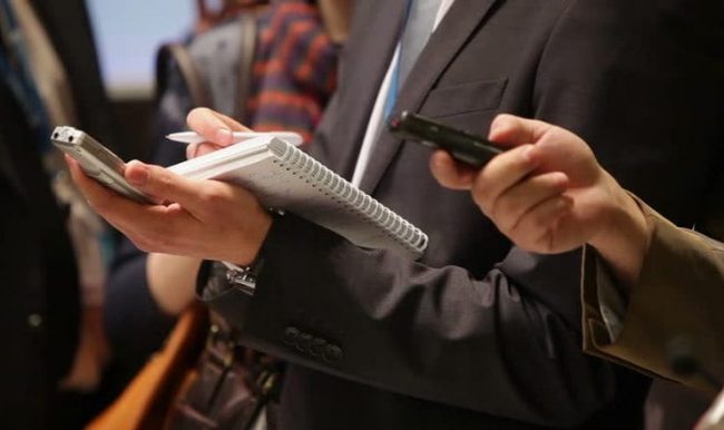 Речь в текст: бесплатное веб-приложение для облегчения расшифровки аудиозаписей интервью