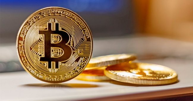 Курс биткоина может опуститься до отметки $7350