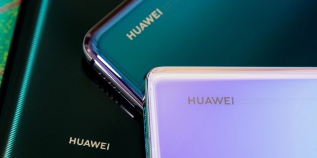 Российские магазины продают смартфоны Huawei и Honor с большими скидками