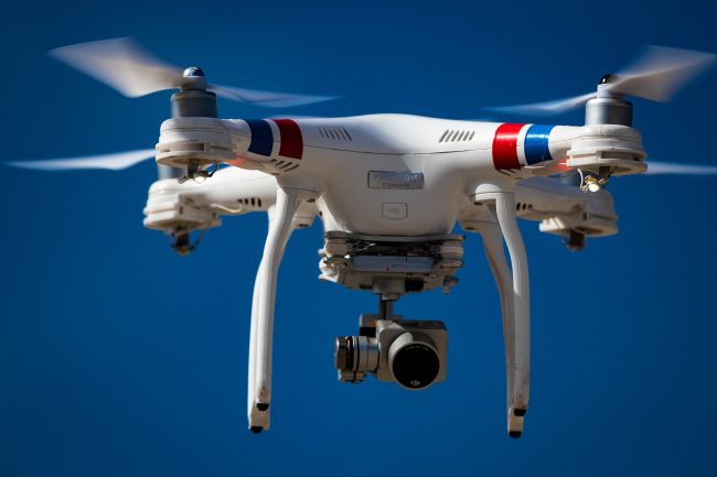 Дроны-курьеры Amazon проследят за безопасностью домов и приусадебных территорий