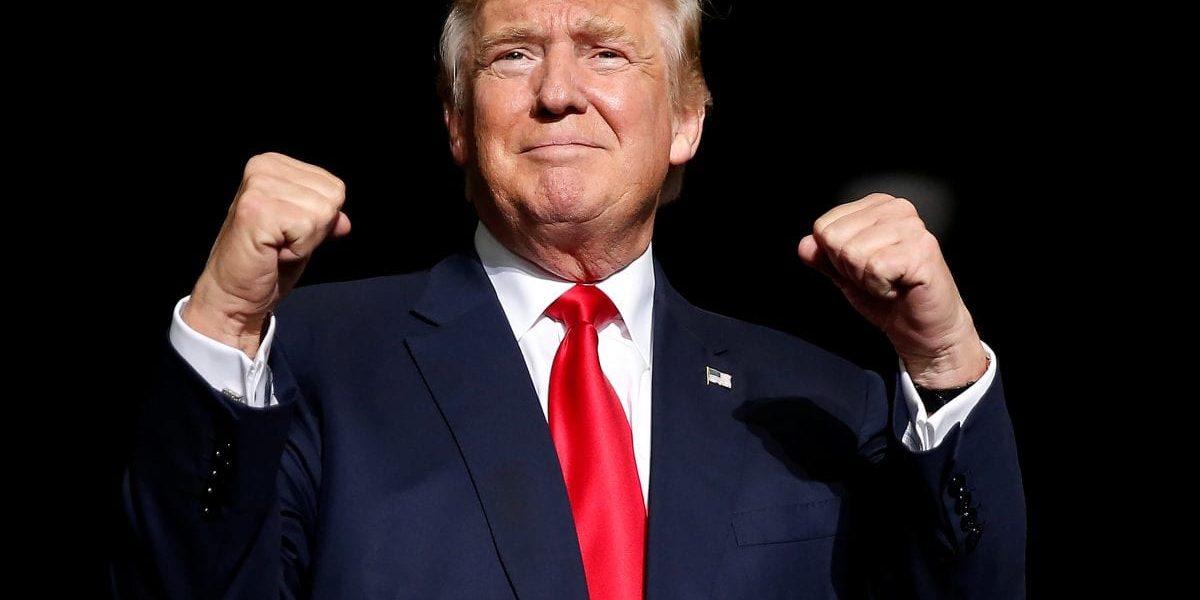 Экс-советник Дональда Трампа Стивен Мур высоко оценил Libra, но присоединился к конкурентному проекту