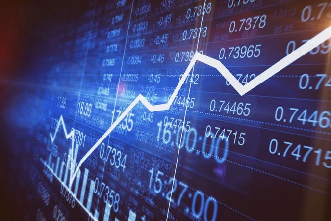 Объем рынка BTC-фьючерсов в мае составил около трети от спотовой торговли