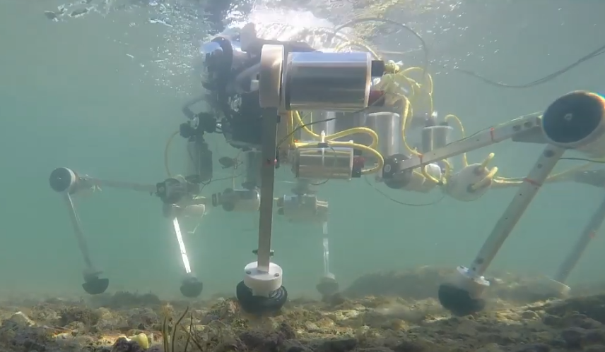 Поиском пластиковых отходов в воде займется итальянский робот-краб SILVER 2