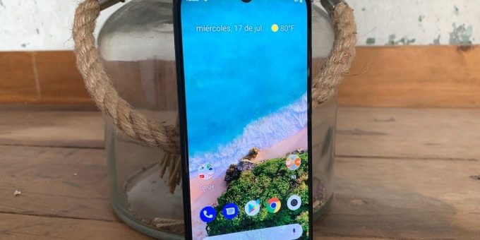 Xiaomi анонсировала клона молодёжного камерофона Mi CC9e (7 фото + видео) » 24Gadget.Ru :: Гаджеты и технологии