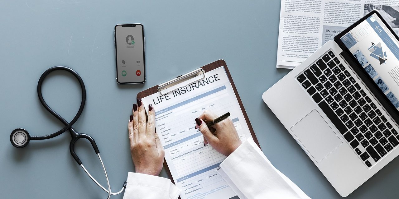 Американцы смогут пройти удаленное медобслуживание с помощью киоска RediClinic Express