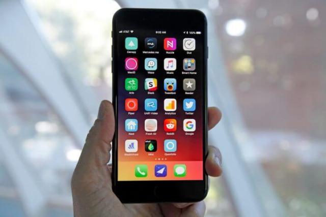 iphone-8-plus-1-720×480