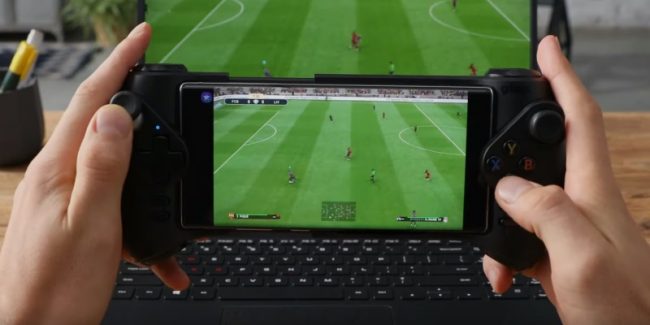 PlayGalaxy Link — игровой сервис Samsung. В игры для ПК можно играть на смартфонах