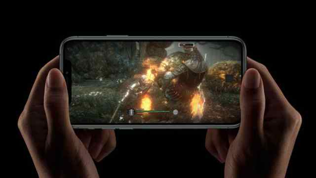 Apple_iPhone-11-Pro_A13-Bionic_091019-1