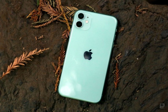 iphone-11-review-engadget2