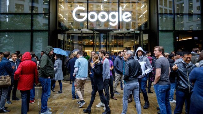 Власти США обязали Google разрешить сотрудникам открыто высказываться на темы политики и работы в компании