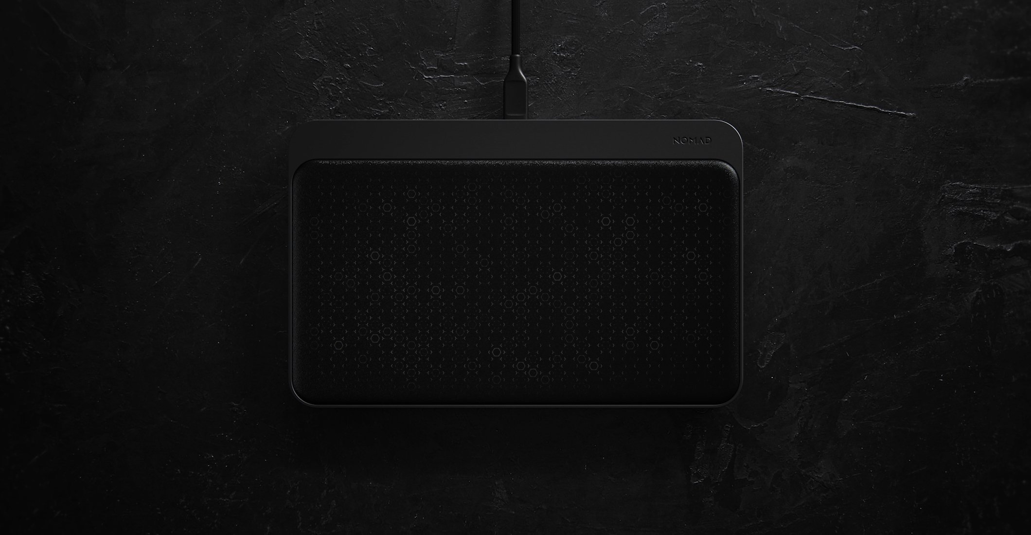 Компания Nomad выпустила беспроводную зарядку с главной фишкой AirPower