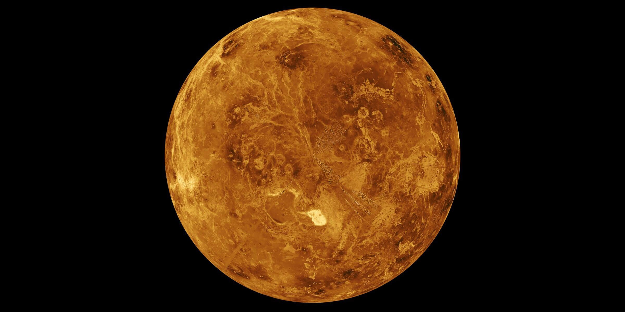 Nasa отправит космический аппарат для изучения адской поверхности Венеры