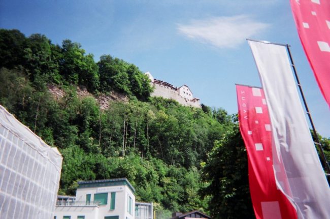 В Лихтенштейне легализуют использование токенов в экономической и финансовой деятельности