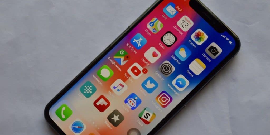 Этот джейлбрейк-твик добавит жесты с iPhone X на более старые модели с iOS 13