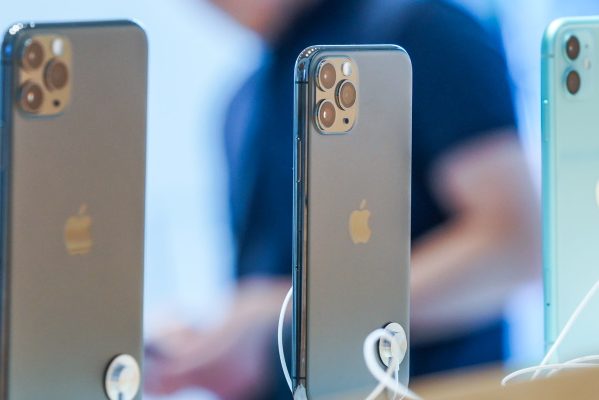 Новые размеры iPhone: очень маленький и самый большой в истории