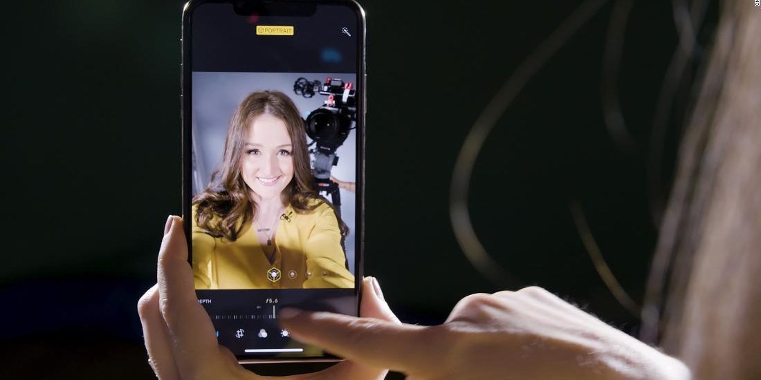 <pre>Обзор iPhone XS и XS Max: последние версии Apple являются лучшими. Но они вам нужны?