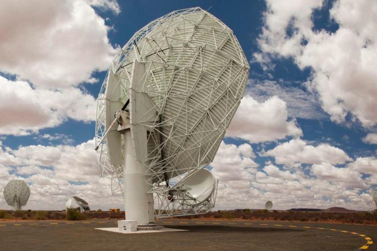 Загадочный радиосигнал озадачил астрономов. Возможно, открыт новый тип Солнечной системы