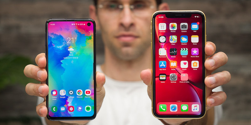 Лопаты достали? iPhone XS и еще 5 лучших компактных смартфонов