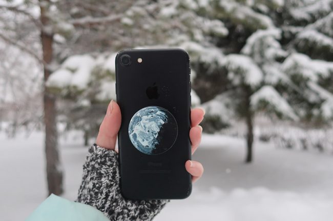 Что такое попсокет и почему это самый популярный мобильный аксессуар