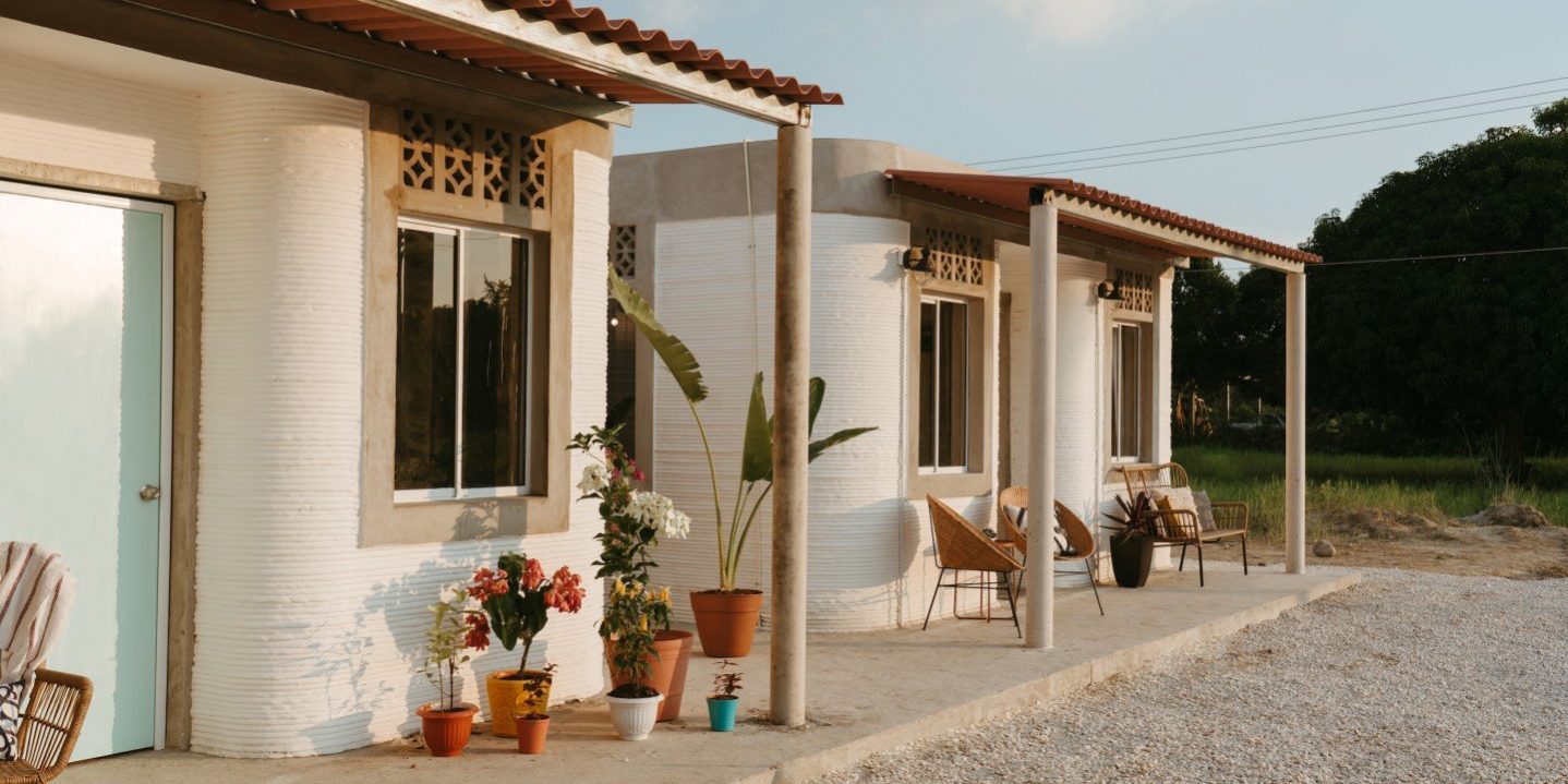 Гигантский 3D-принтер начал печатать жилой район