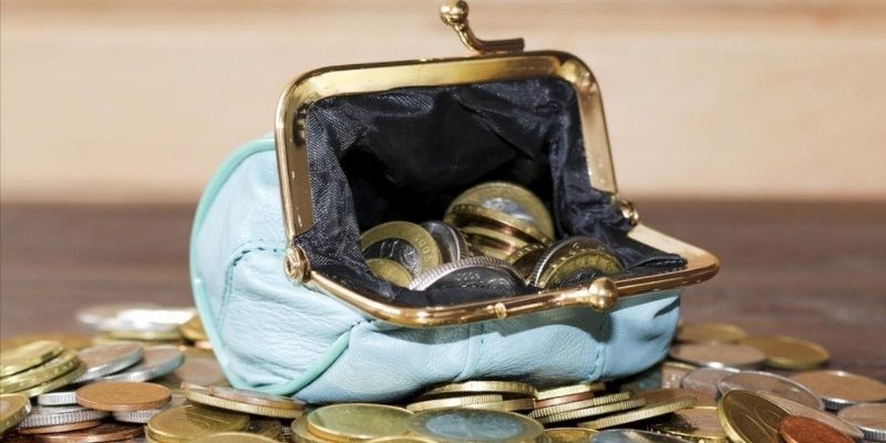 Народная мудрость: что положить в кошелек, чтобы в нем всегда водились деньги