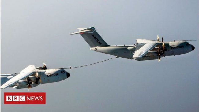 <pre>Великобритания одобряет поглощение американской оборонной компании Cobham в размере 4 млрд фунтов стерлингов