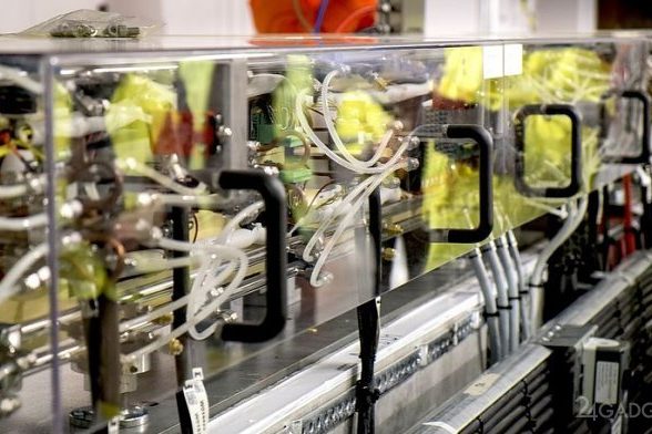 Сгенерирован самый яркий свет в мире (2 фото + видео) » 24Gadget.Ru :: Гаджеты и технологии