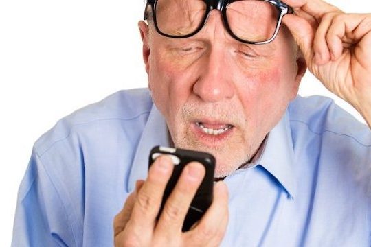 Настройте iPhone родителям – уменьшите нагрузку на глаза: 6 советов