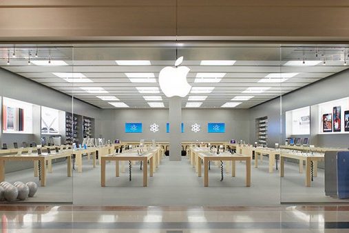 Apple временно закрывает фирменные магазины в Италии по требованию местных властей