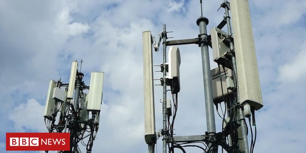 <pre>Коронавирус: технические фирмы вызвали «заговор сумасшедших» 5G