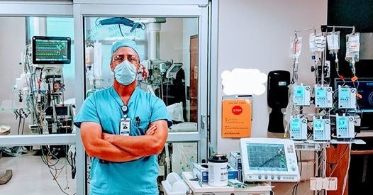 <pre>Медсестры высказываются против слухов и мистификаций коронавируса