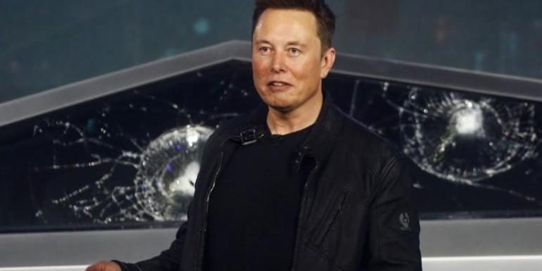 <pre>Илон Маск подтверждает, что российский хакерский заговор был нацелен на завод Tesla