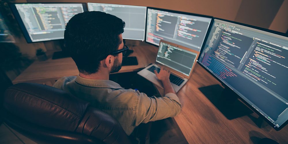 <pre>Отсутствие квалифицированных специалистов по Linux препятствует переходу предприятий в облака