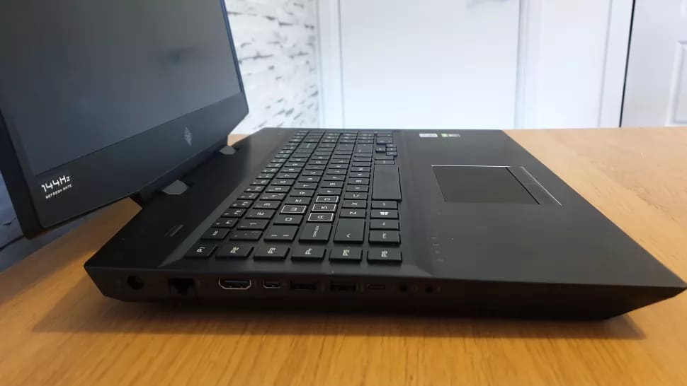Ноутбук HP Omen 17 (2020)