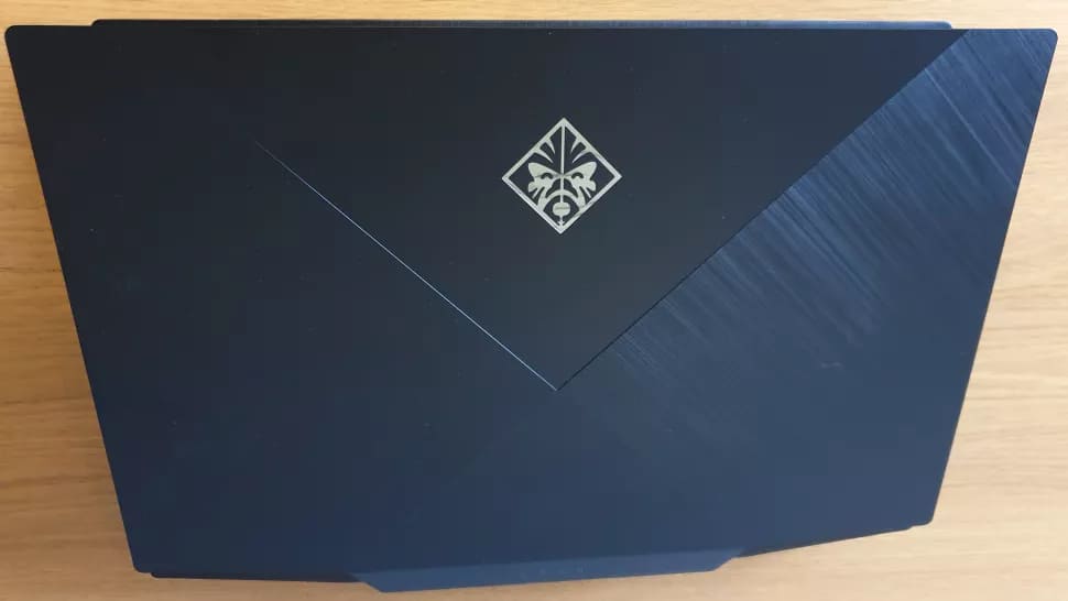 Крышка ноутбука HP Omen 17 (2020)