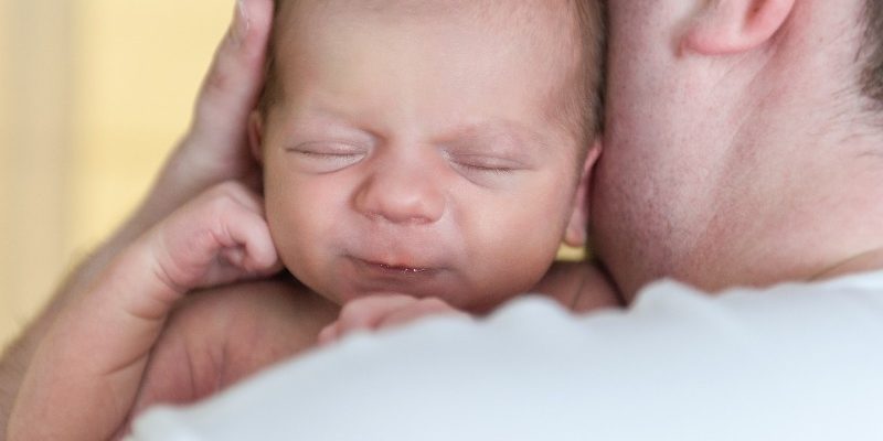 7 денежных выплат, которые положены отцу ребенка