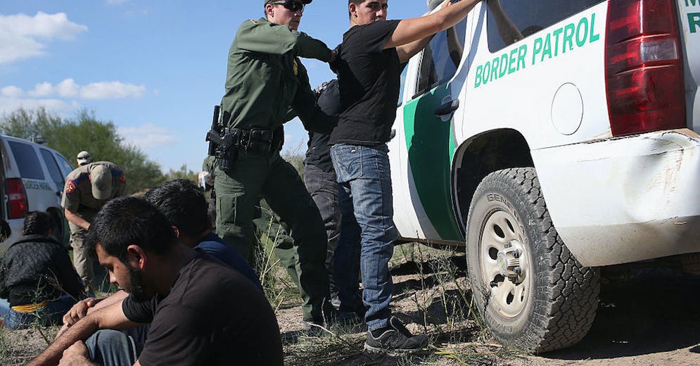 <pre>DHS покупает данные о геолокации мобильных телефонов для отслеживания людей