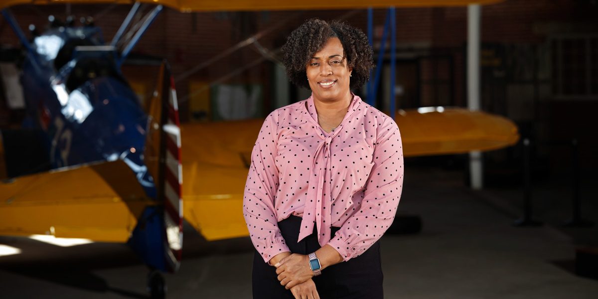 <pre>Миссия одного преподавателя из Таскиги - сохранить наследие через рассказывание историй и iPad