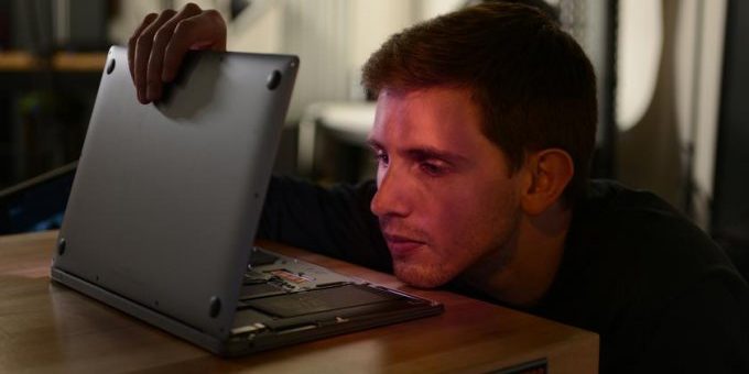 Внутреннее устройство MacBook Air и MacBook Pro 13 с чипом M1 идентично предыдущим сериям ноутбуков (4 фото) » 24Gadget.Ru :: Гаджеты и технологии