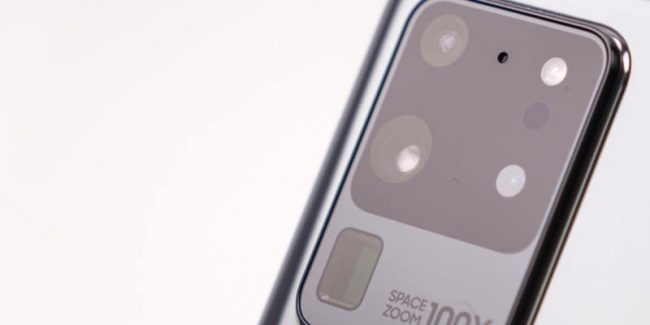 Samsung снизила цены на флагманские смартфоны в России