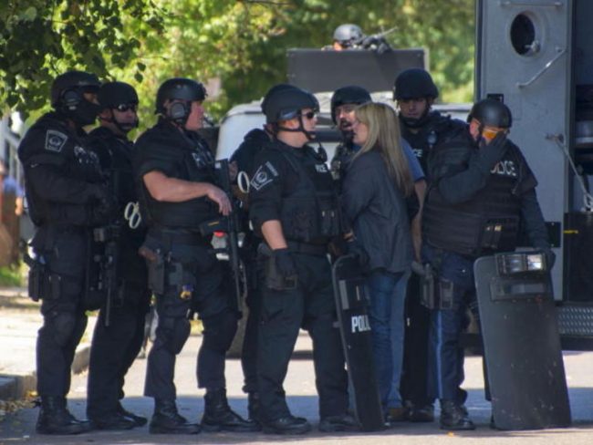 <pre>ФБР: Swatters угоняют интеллектуальные устройства для прямой трансляции инцидентов с ударом