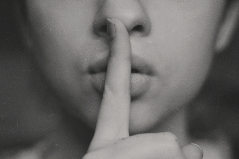 <pre>Хакер утекает данные 2,28 миллиона пользователей сайтов знакомств