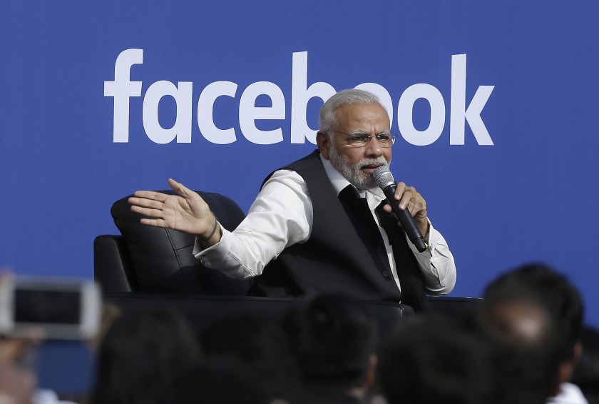  Премьер-министр Индии Нарендра Моди выступает в штаб-квартире Facebook в Менло-Парке, Калифорния, в 2015 году. I "width =" 840 "height =" 566 "/> 

<div class=