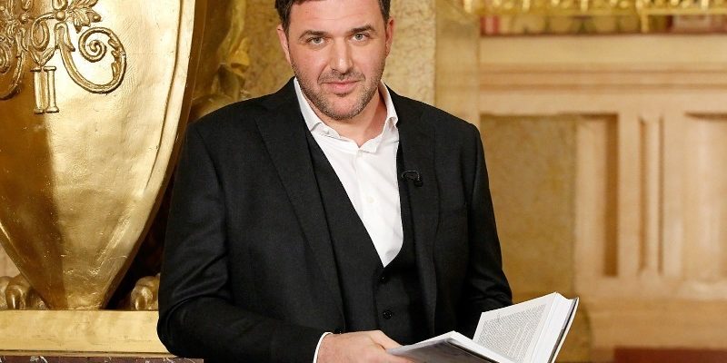 Звезды тоже не платят: 5 представителей шоу-бизнеса, которые рискуют встретить Новый год со старыми долгами