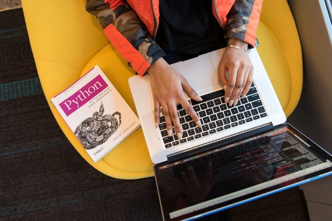 <pre>Этот курс искусственного интеллекта и программирования навсегда изменит вашу карьеру