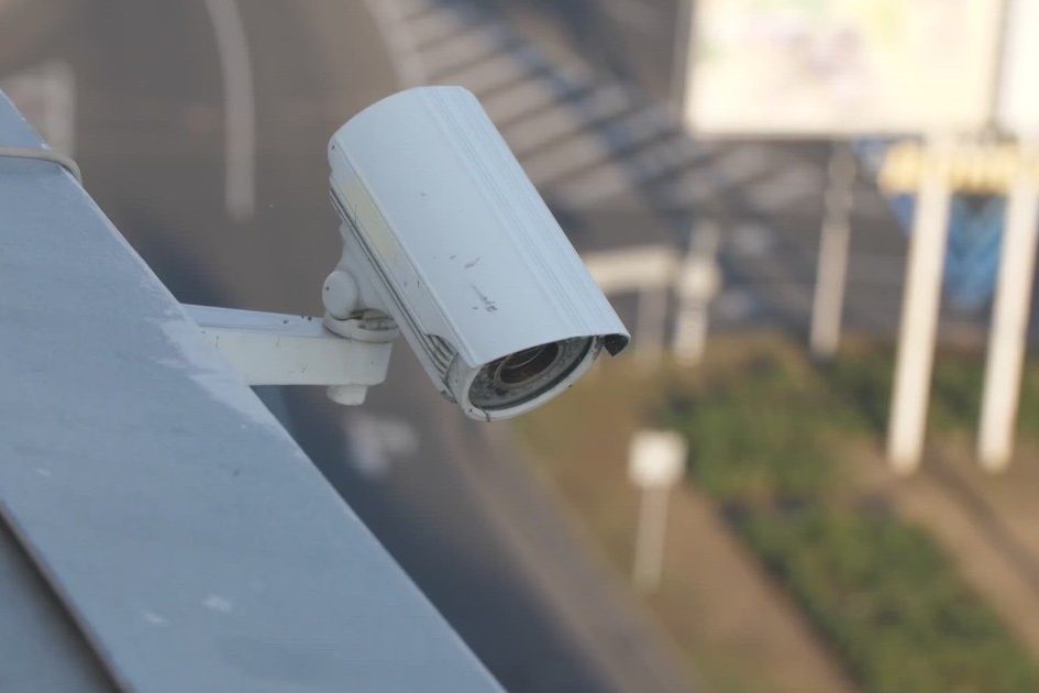 <pre>Clearview AI нарушает конфиденциальность калифорнийцев, утверждается в иске